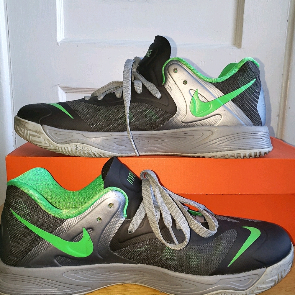 NIKE ZOOM HYPERQUICKNESS